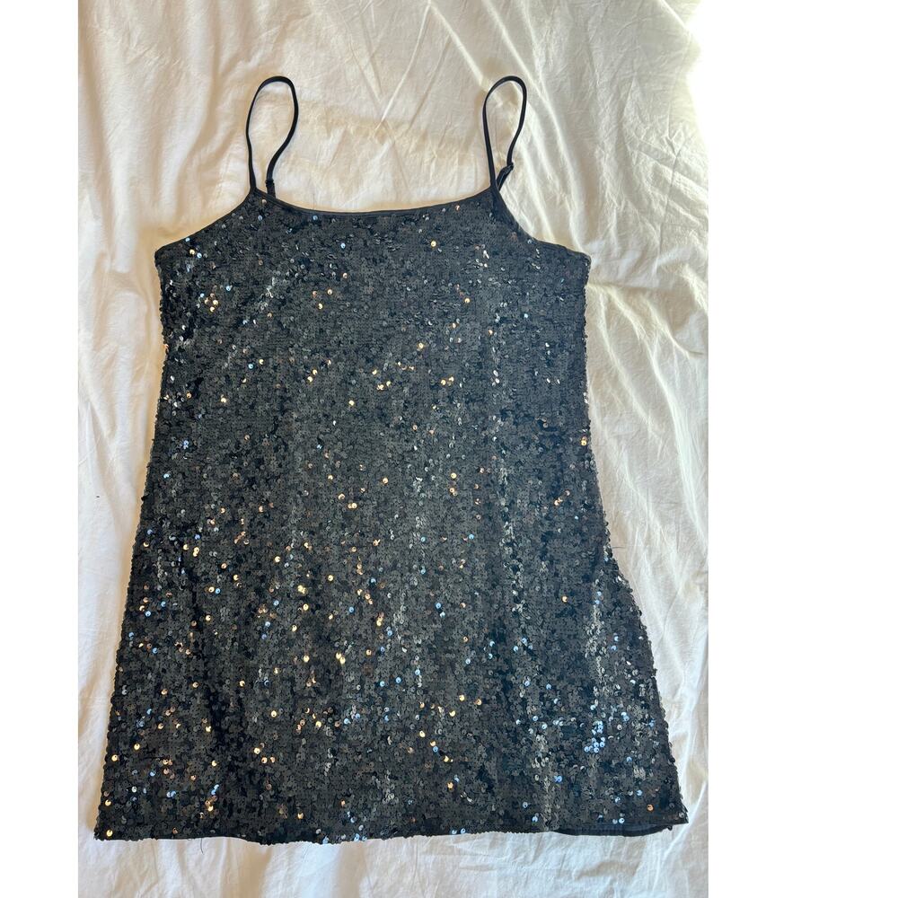 H&M Divided Black Dress